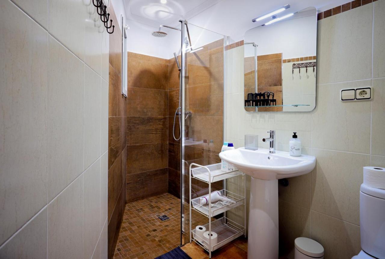 Cozy Apartment Near The Center, Torres De Serrano 발렌시아 외부 사진